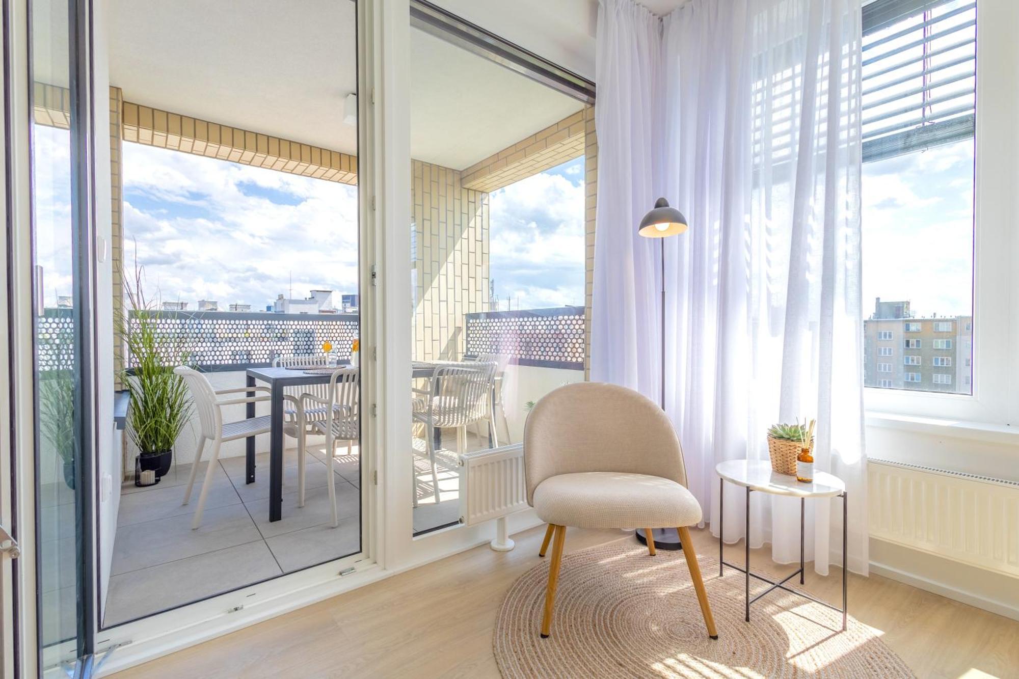Bright 2Br - 5Th Floor, Balcony, Free Parking By Gravity Prague Apartment Bagian luar foto